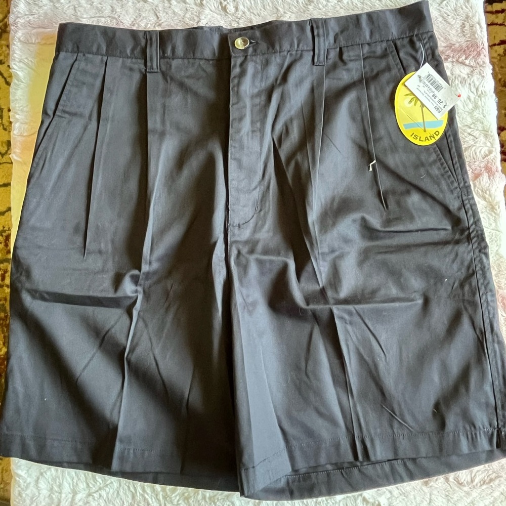 Dark Grey Mens Pleated Shorts